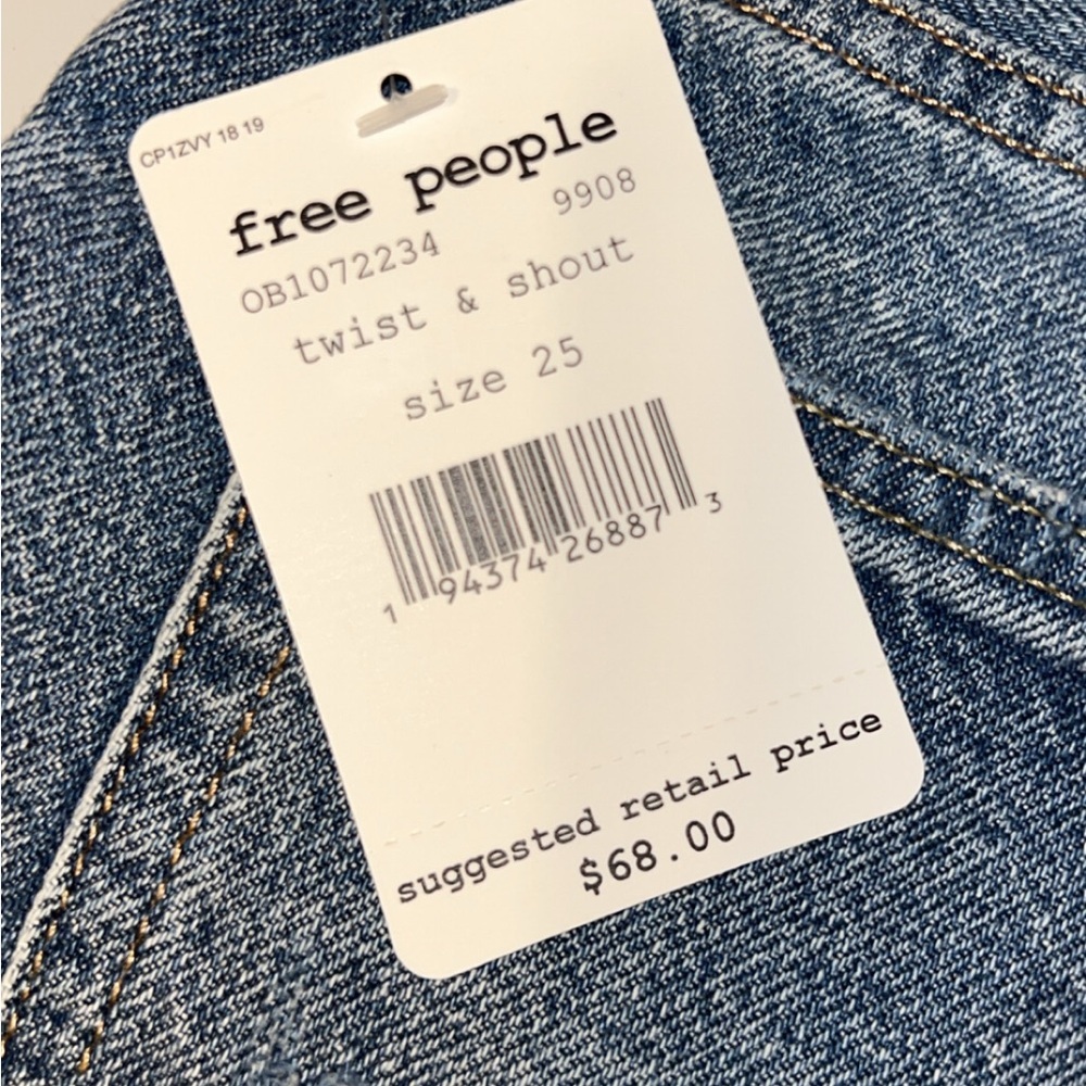 Free People Blue Denim Shorts - Picture 4 of 5